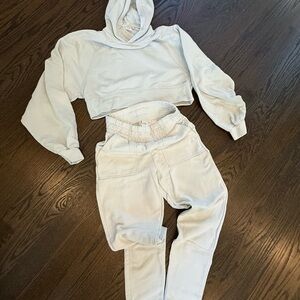 Women's Cream Jogger Set